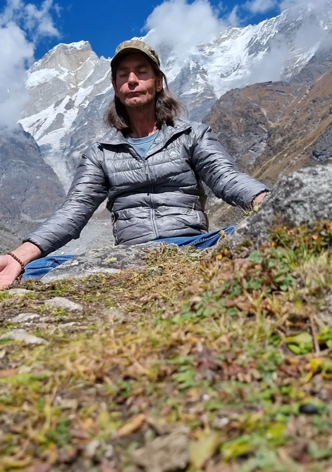 Lourens in meditation at Kedarnath